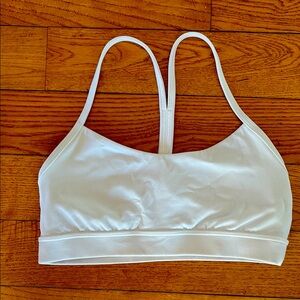 Lulu Lemon Sports Bra. Size 6. Barely worn